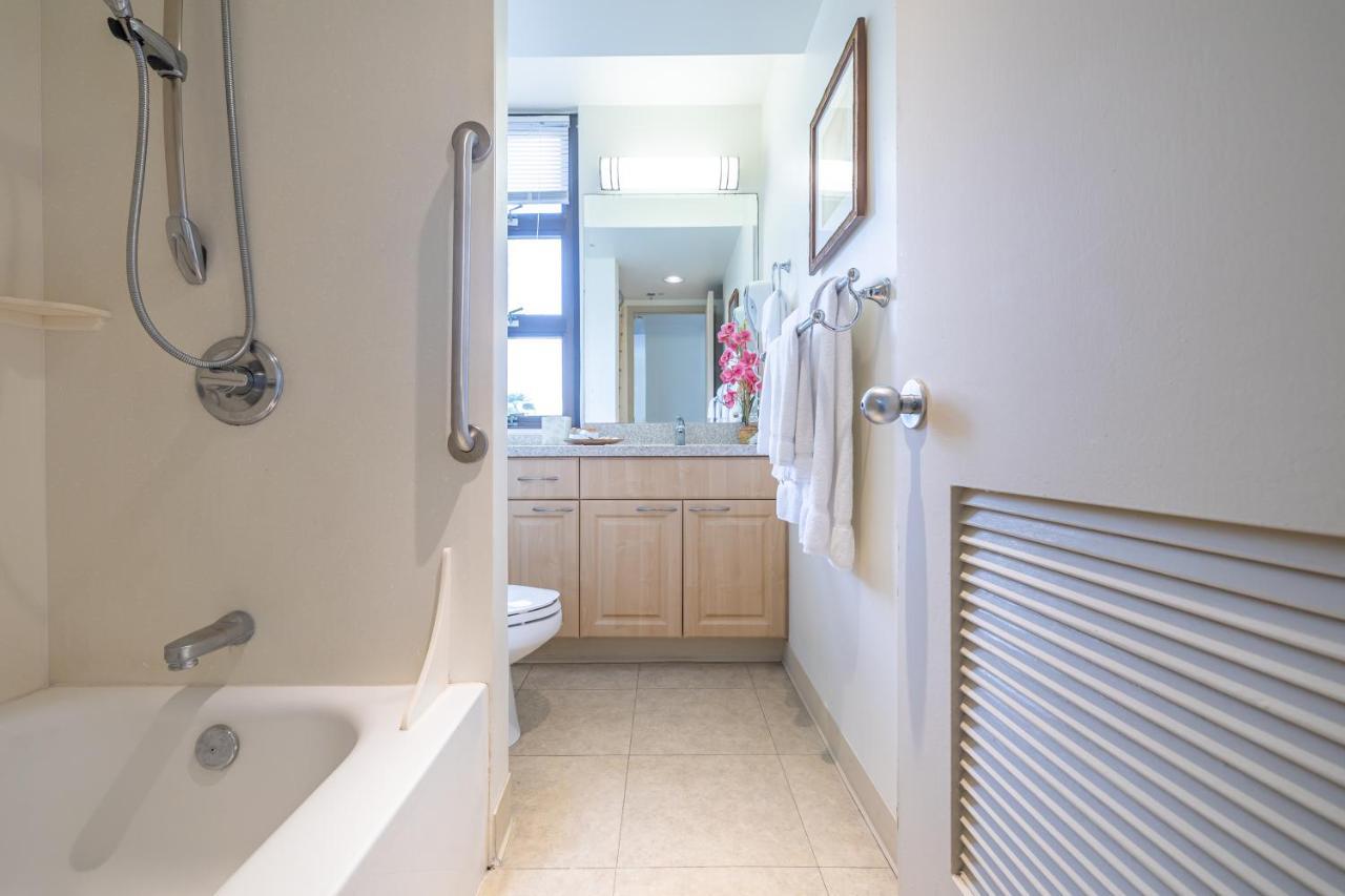 Great Diamond Head Views, 2Br Condo With Free Parking! Honolulu Extérieur photo